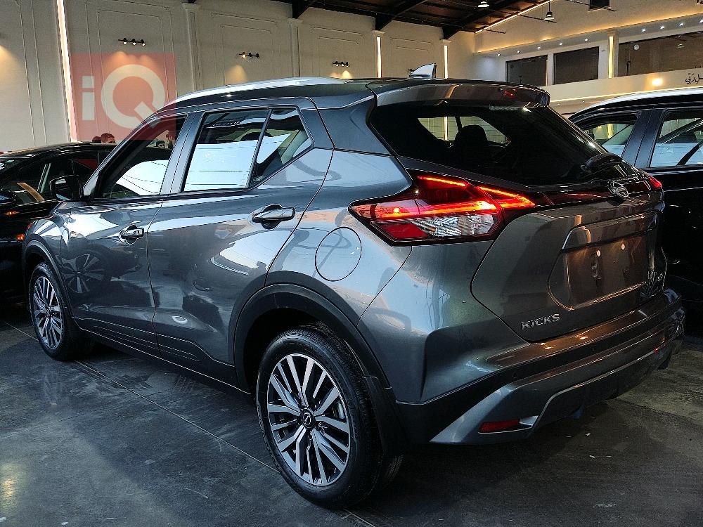 Nissan Kicks